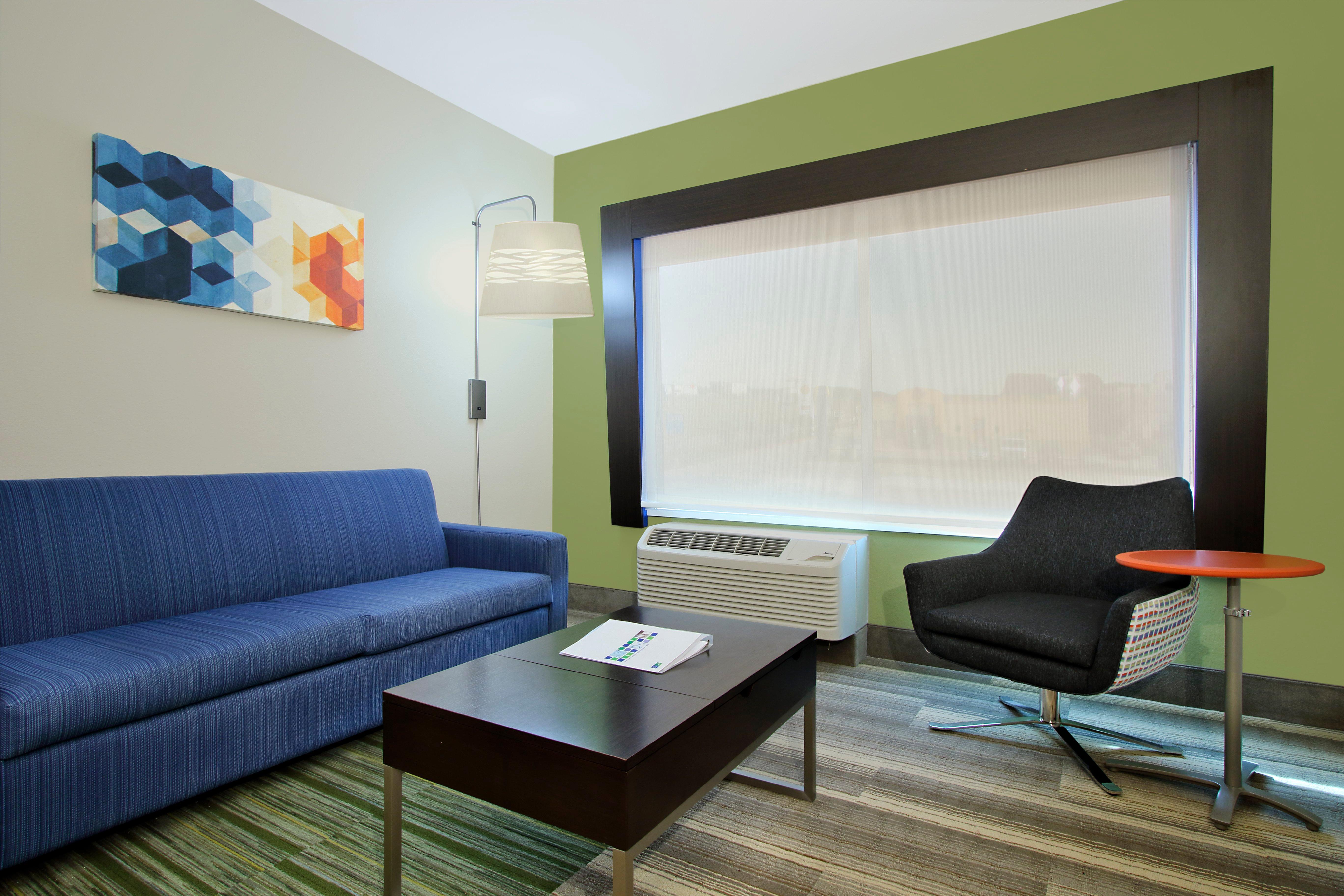 Holiday Express & - - Katy Freeway By Ihg Brookshire